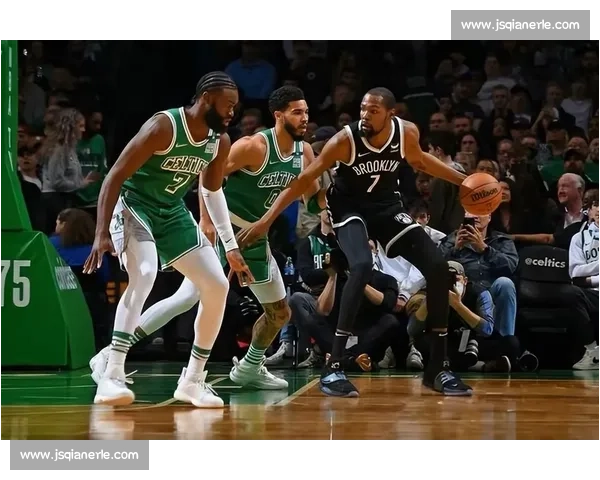 篮网对决勇士焦点之战球星碰撞与战术博弈全解析赛场风云走向前瞻